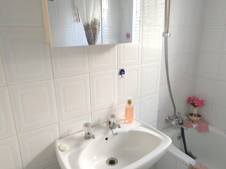 2 Bedroom Property for Sale in Parys Free State